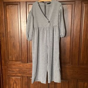 ASOS DESIGN gingham black white v-neck wide leg long sleeve smock jumpsuit 0P